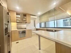 The Colonnade (D10), Condominium #593157441